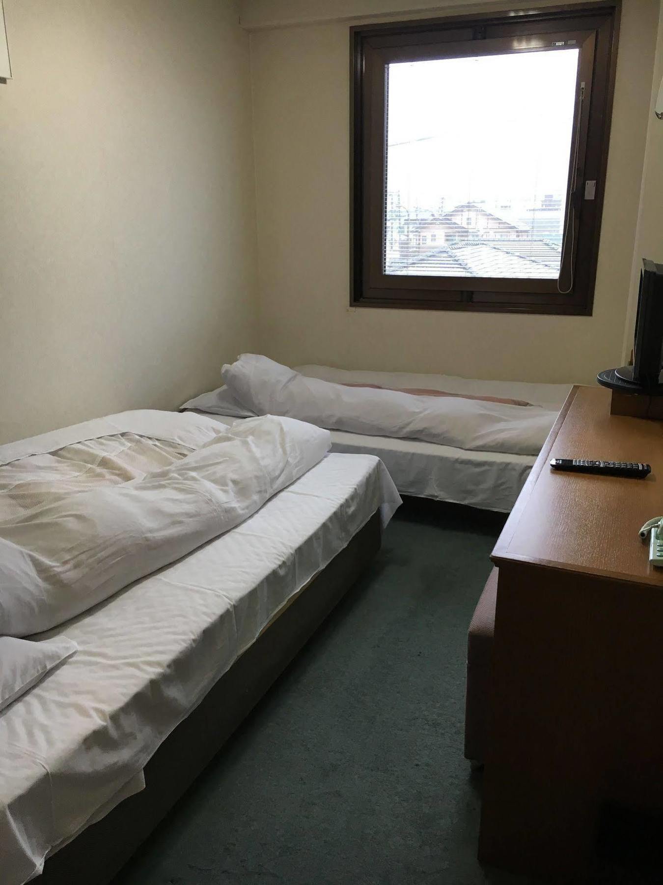 Aoi Business Hotel Fukuyama Exteriör bild